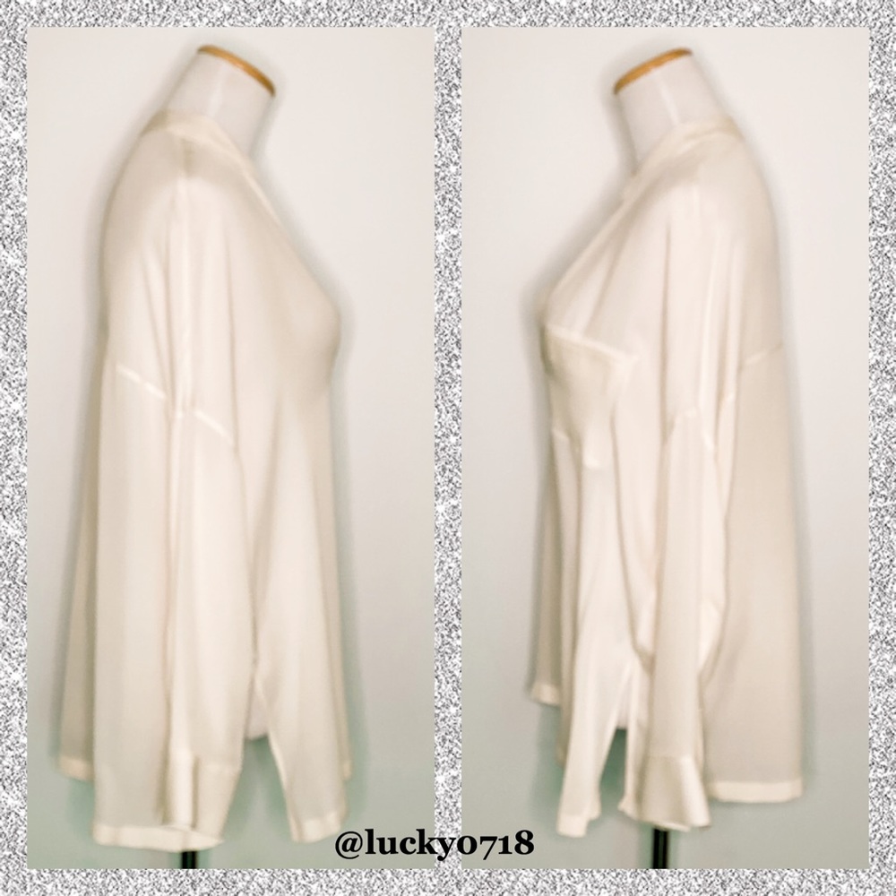 Vince NWOT Ivory Silk Half Placket Blouse Sz S - Picture 4 of 6